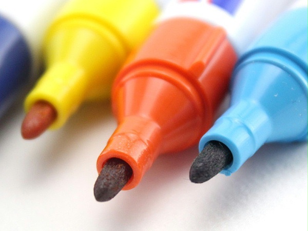 ¹Խʸ˼Ǻű1.5mm 3000ɫ